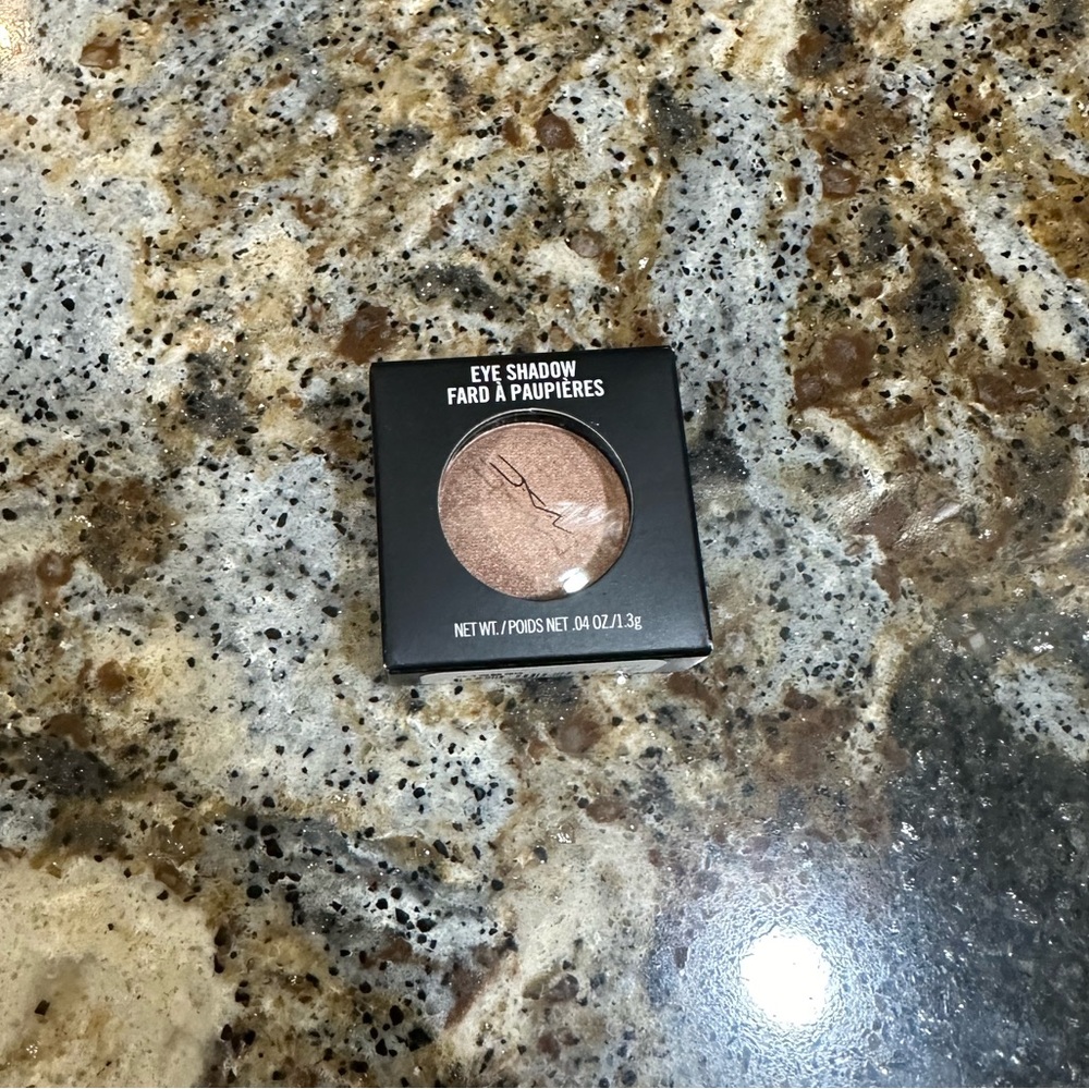 MAC Cosmetics Veluxe Pearl Eye Shadow All that glitters NIB